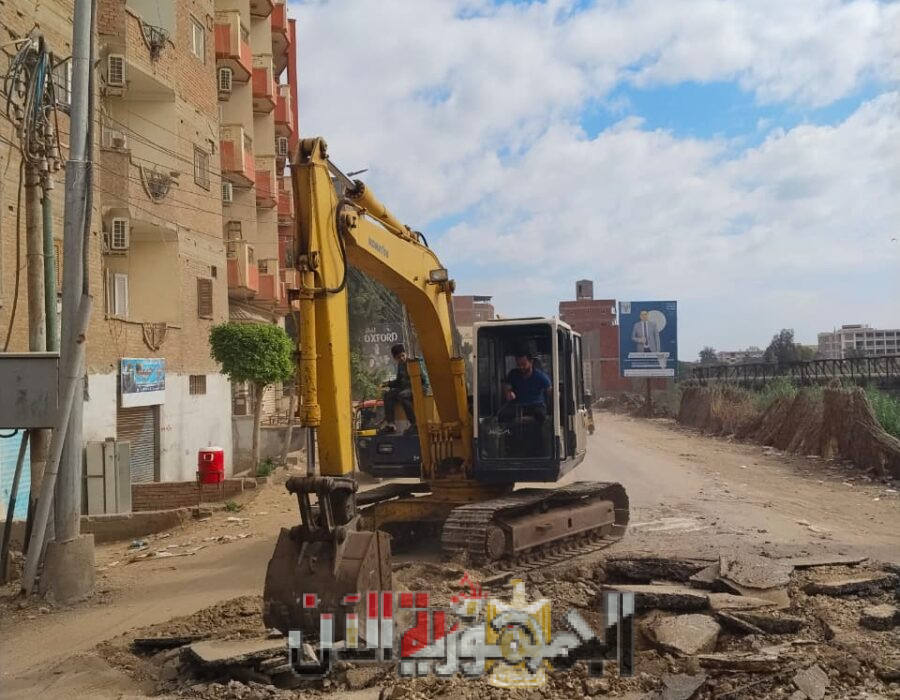 محافظ الغربية يتابع بدء أعمال رصف طريق السنطة البلد ضمن الخطة الاستثمارية ويشدد على جودة التنفيذ